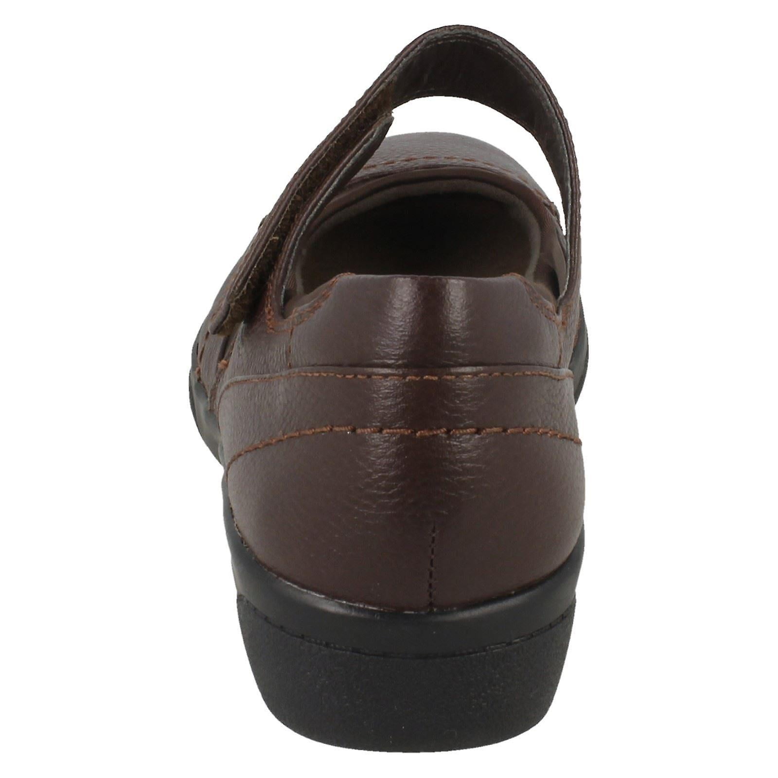 Clarks cheyn web hotsell