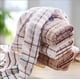 thumbnail image 5 of Nvzi toallas de baño, toalla de mano de algodón suave para el hogar, súper suave, altamente absorbente para ducha, piscina, toalla de mano de 27,56 x 11,81 pulgadas (marrón), 5 of 5