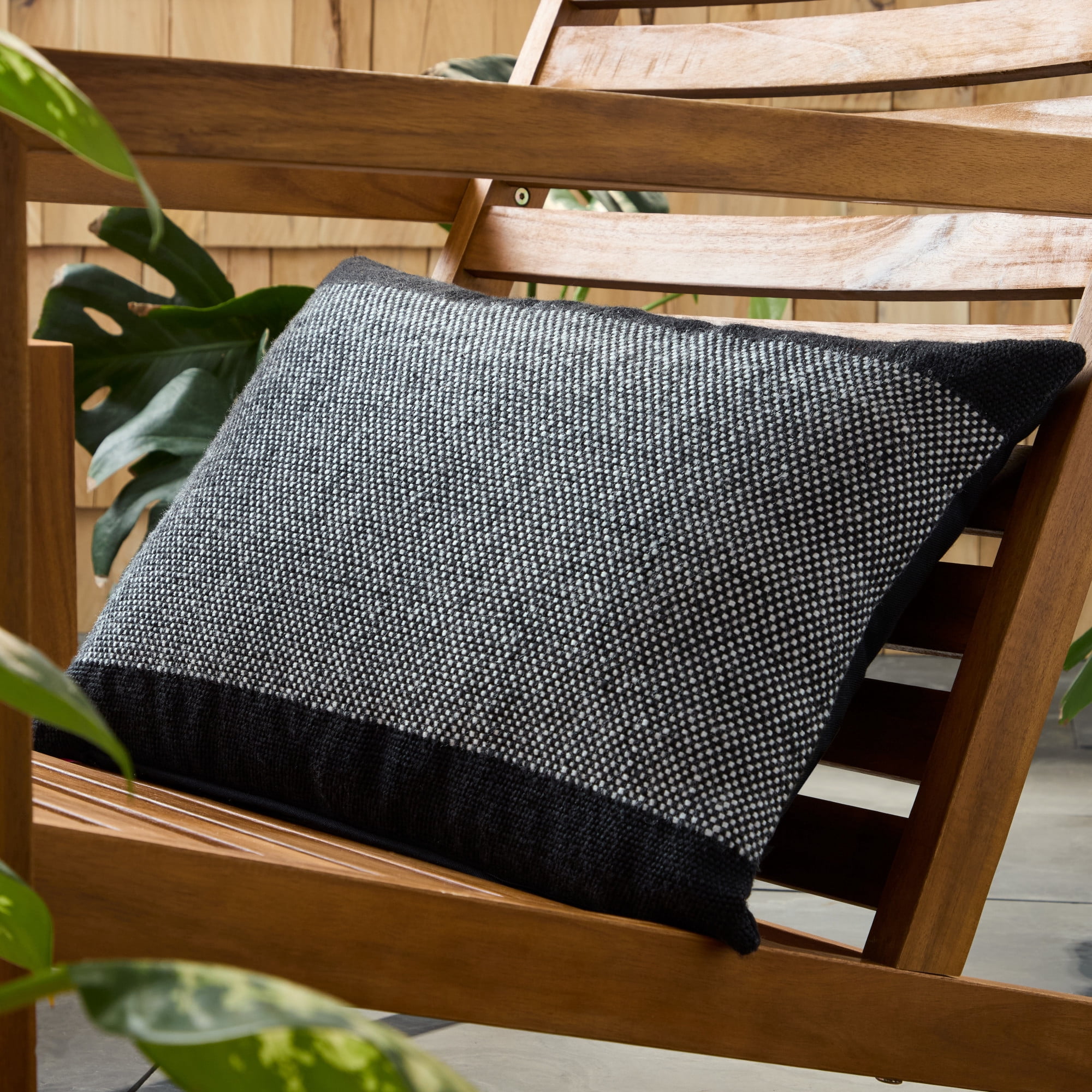 TOWN & COUNTRY TERRA Alara Solid Border Handcrafted Indoor Outdoor Decorative Pillow, 100% Recycled Materials, UV Fade Resistant, Water Repellent, Black/Ivory, 14"x20"