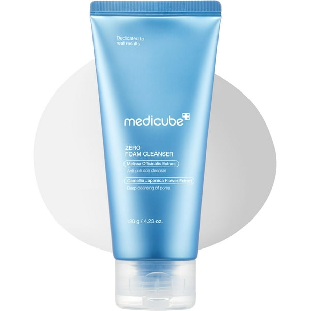 Limpiador en espuma Medicube Zero para pieles sensibles y control del sebo