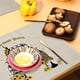 thumbnail image 2 of Manteles individuales de gnomo de girasol, resistentes al calor, lavables, decoración de mesa de cocina, 4 Uds., 2 of 5