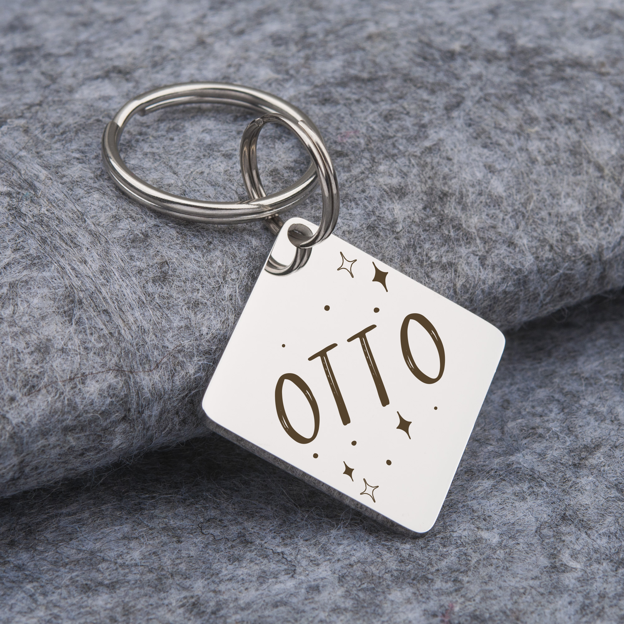 Anavia Stainless Steel Metal Diamond Name - Boarder Birthday Holiday Christmas Engraved Dog ID Tag, Silver