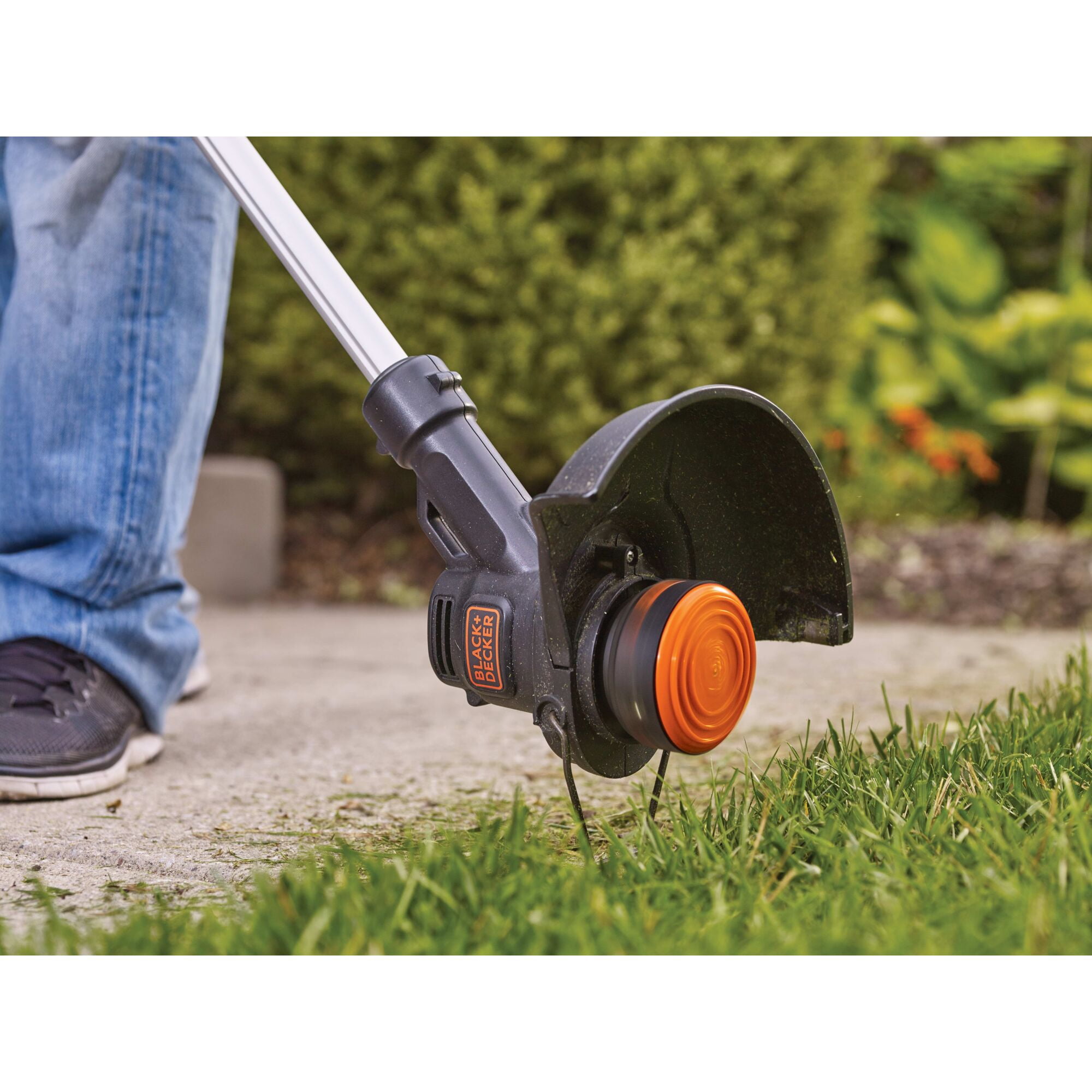 Black and Decker LST420 - Cordless 20V Lith String Trimmer Type 1