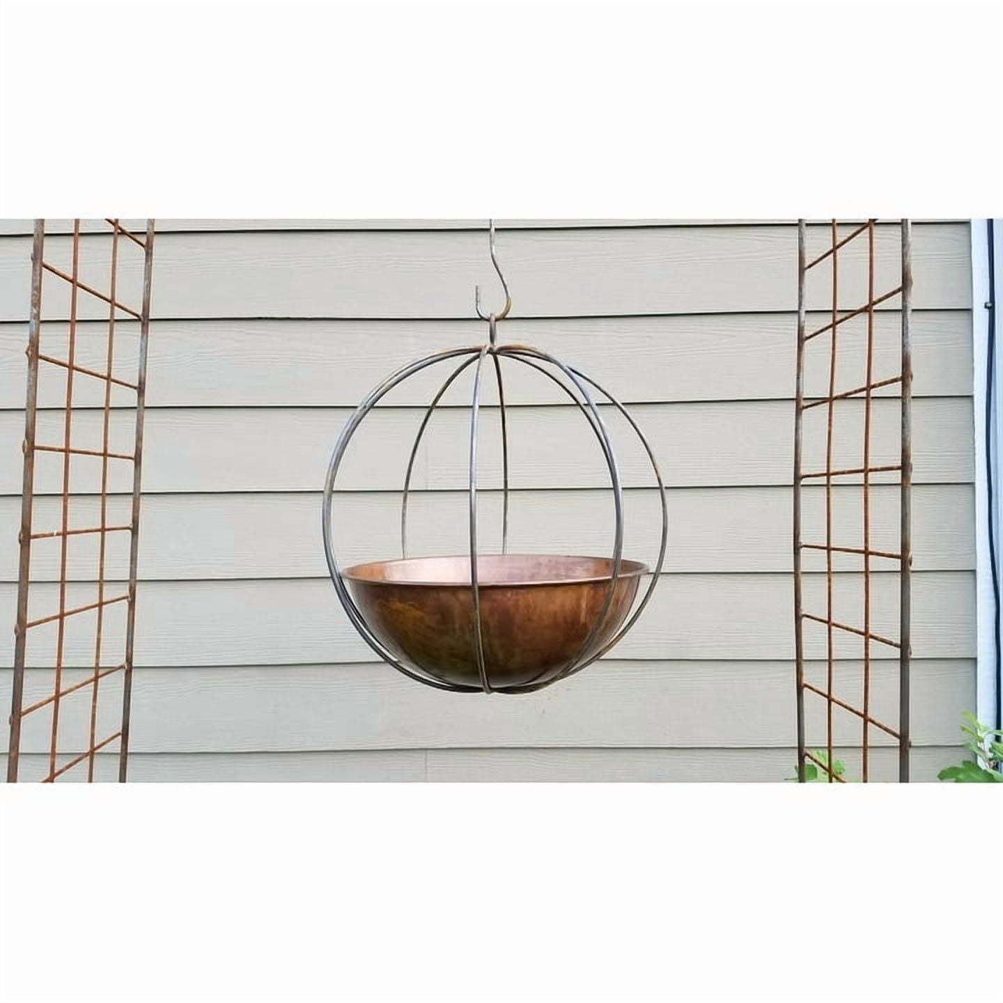 Find Your Passage LLC Large Hanging Globe-shaped Handmade Metal Planter with 10-inch Hook Grey