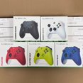 thumbnail image 3 of El controlador de juego inalámbrico de la serie Xbox con receptor 2,4G es compatible con Xbox one/xbox ones, 3 of 5