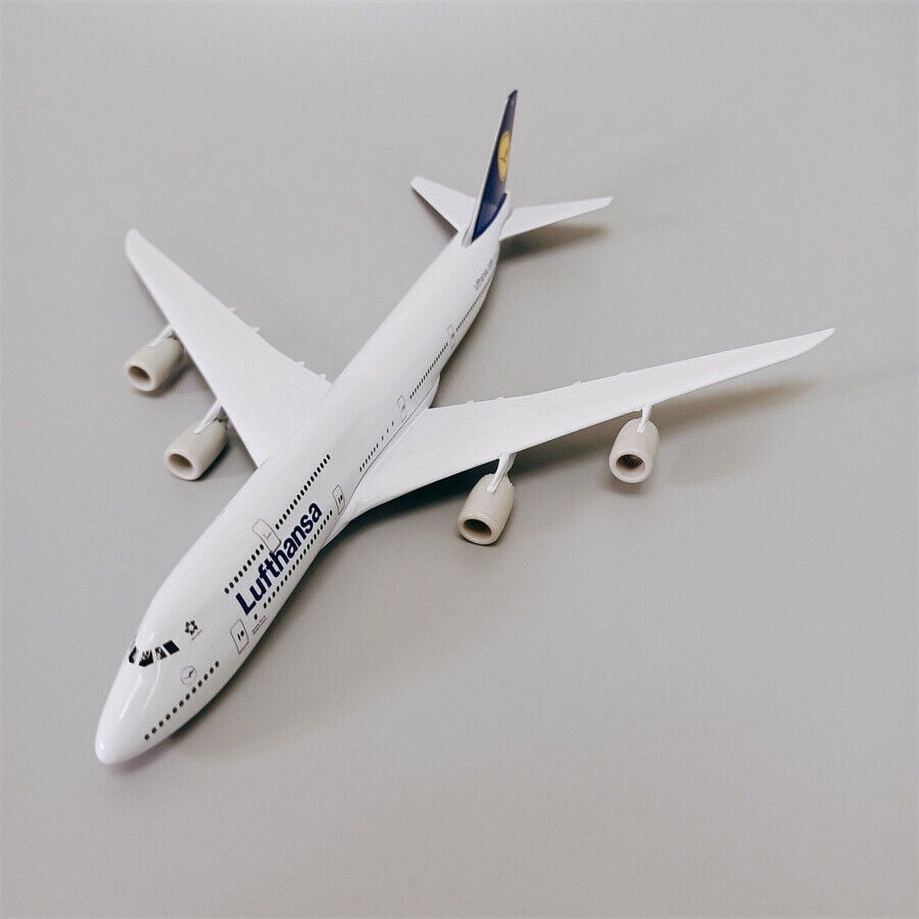 20cm German Lufthansa Boeing B747-8 Airlines Diecast Airplane Model Plane Alloy