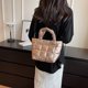 thumbnail image 2 of Bolso de mano para mujer, bolso grande de verano a la moda para las axilas, bolso de hombro sólido (dorado), 2 of 7
