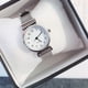 thumbnail image 1 of Elegante y moderno reloj de mujer de estilo retro europeo y americano, reloj de pulsera pequeño y redondo simple coreano, 1 of 6
