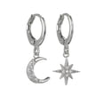 thumbnail image 2 of Pendientes de Luna y Estrella Minnieouse Joyería Irregular Brillante para Niña, 2 of 6