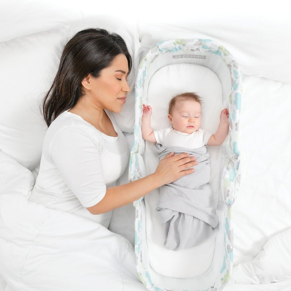 Baby Delight Snuggle Nest Dream Portable Infant Sleeper Sleepy Skies