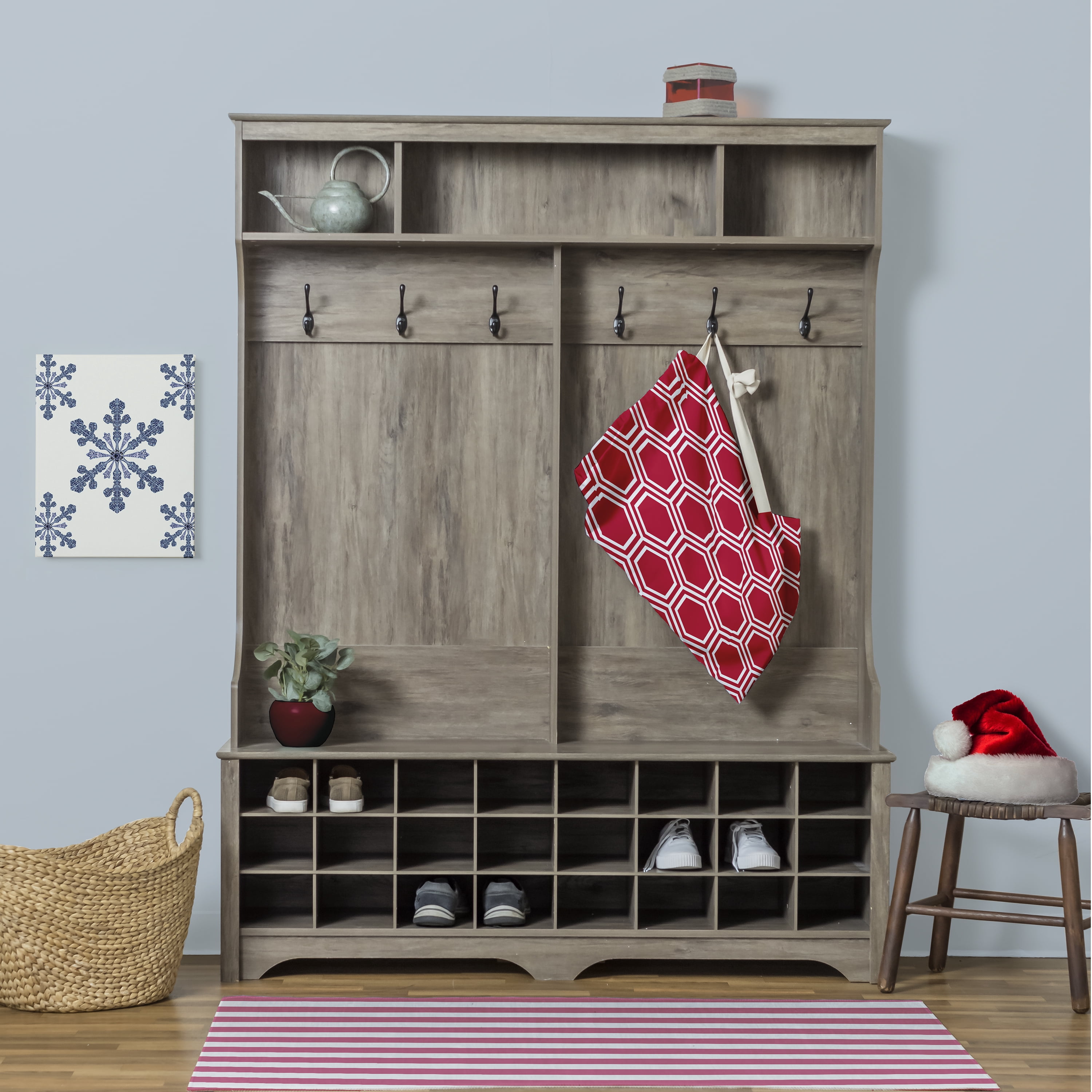 Simply Daisy Geometric 28 x 36 in Red Laundry Bag