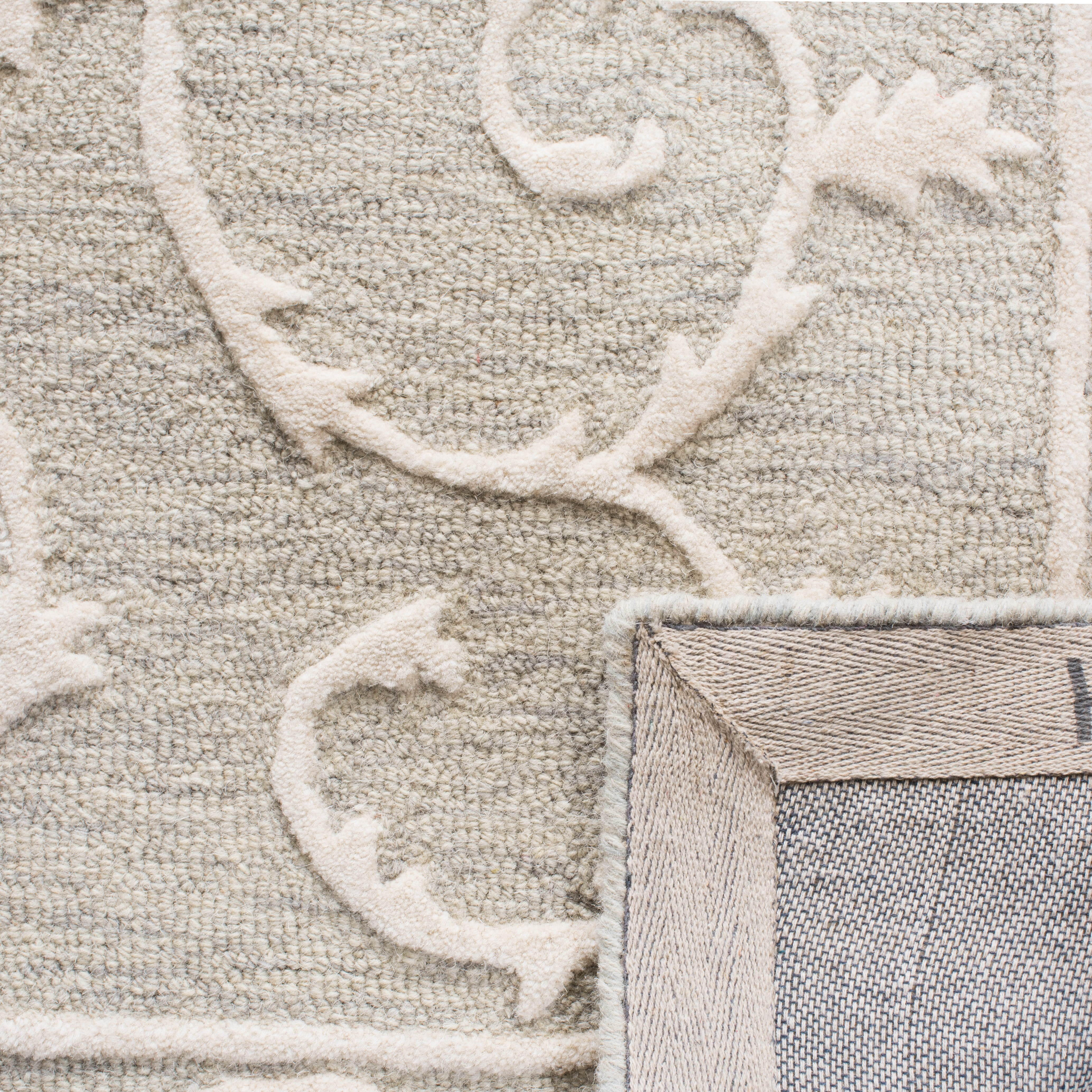 SAFAVIEH Micro-Loop Asteria Oriental Runner Rug, Light Grey/Ivory, 2'3" x 9'