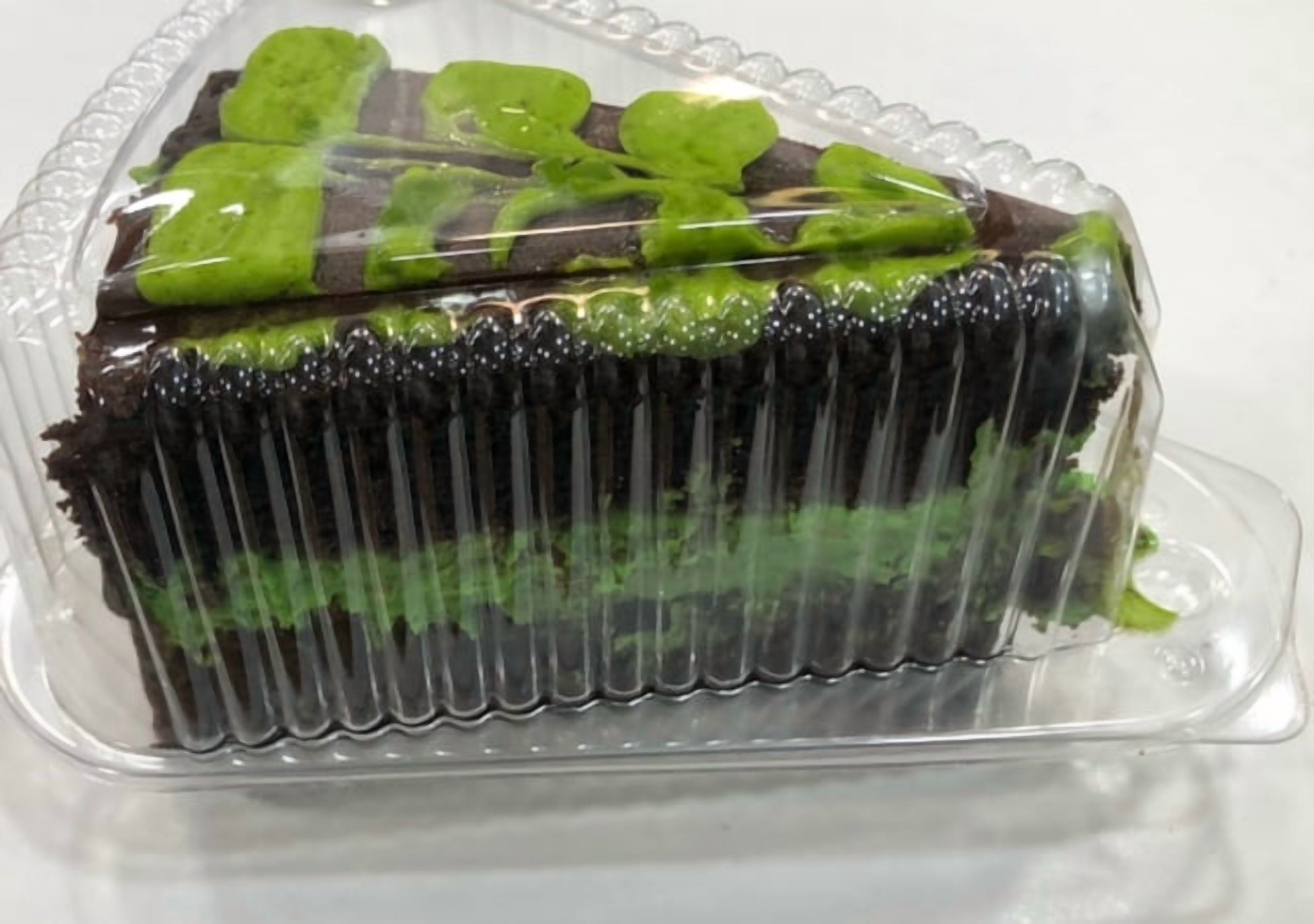 DUBAI CHOCOLATE CAKE 2 PER PACK ORIGINAL PISTACHIO KATAIFI LAYERS FILLING DELICIOUS CRUNCHY KNAFEH 10 INCH  CAKE TOPPED  14 SLICES PER CAKE RICH CAKES 2 PACK