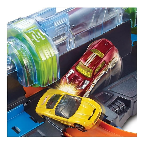 Pista Hot Wheels Mattel Espiral de Choques pza Bodega Aurrera