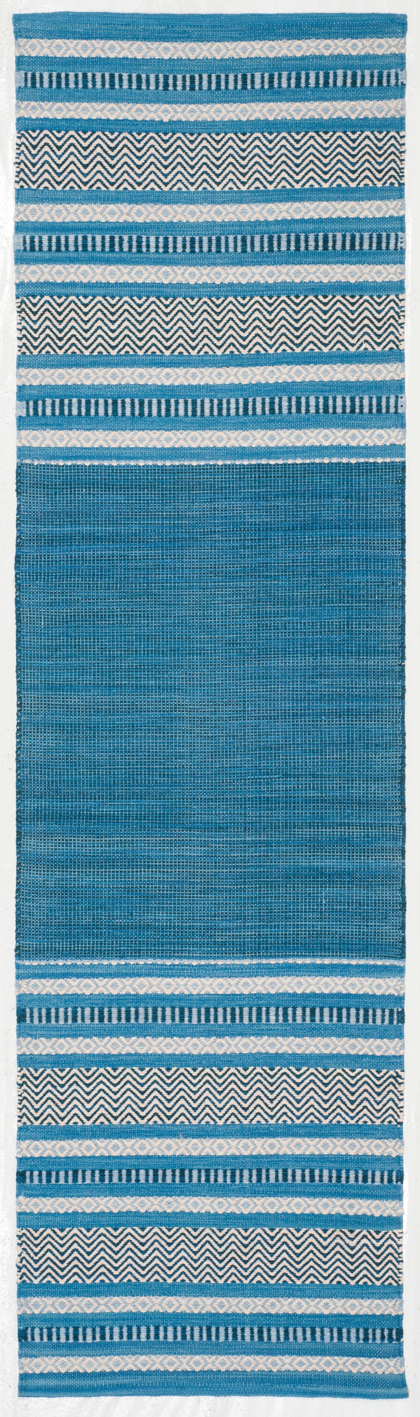 SAFAVIEH Montauk Jobeth Striped Soft Braided Cotton Runner Rug, Blue/Grey, 2'6" x 6'