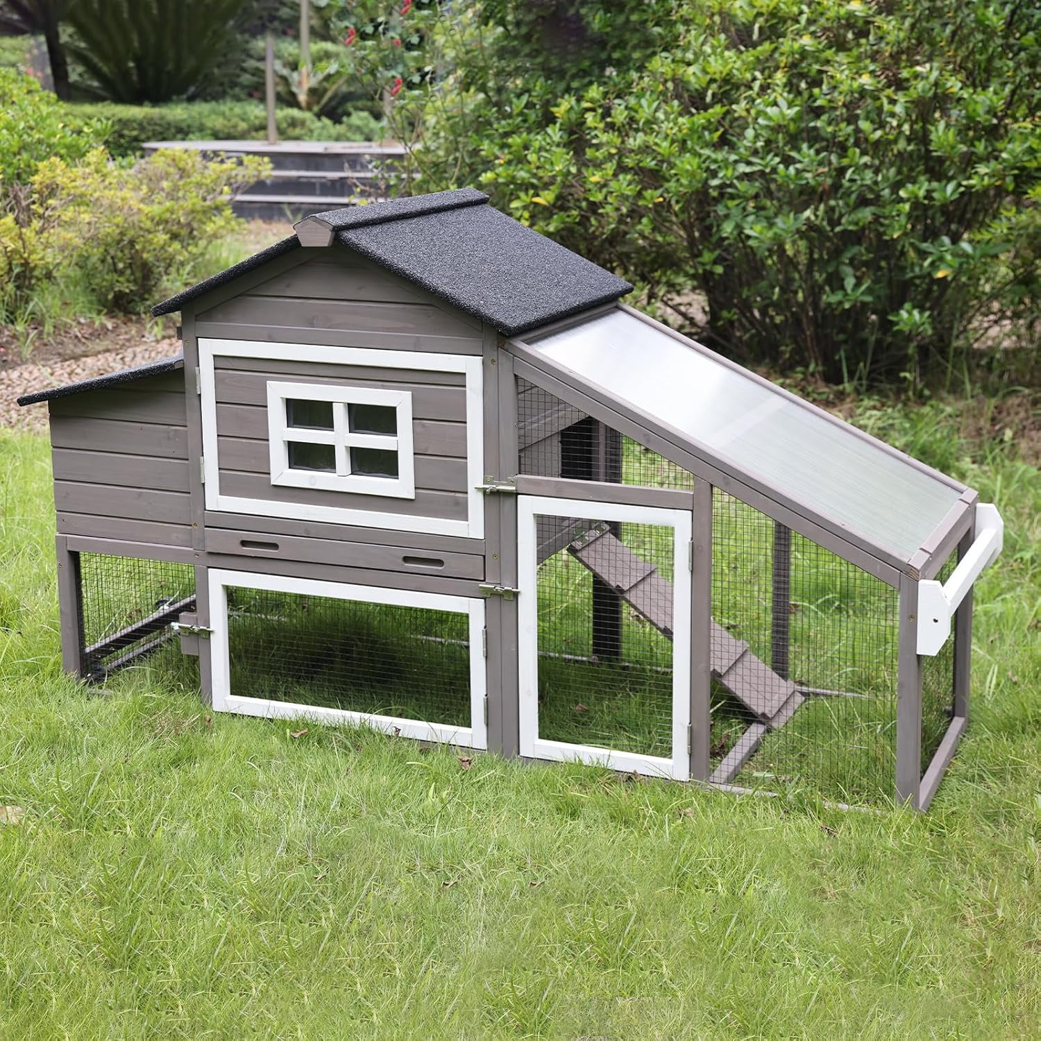 Aivituvin Chicken Coop, Mobile Chicken House with Wheels, Outdoor Hen House Poultry Cage with Nesting Box, Leakproof Pull Out Tray and UV-Resistant Roof (Brown)