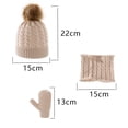 thumbnail image 2 of Ensemble Trois Pièces pour Enfants, Chapeau, Foulard et Gants, 2 of 5