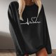 thumbnail image 3 of Gibobby Sudaderas para mujer Sudadera de manga larga con cuello redondo y estampado de corazones para mujer (Negro, M), 3 of 4