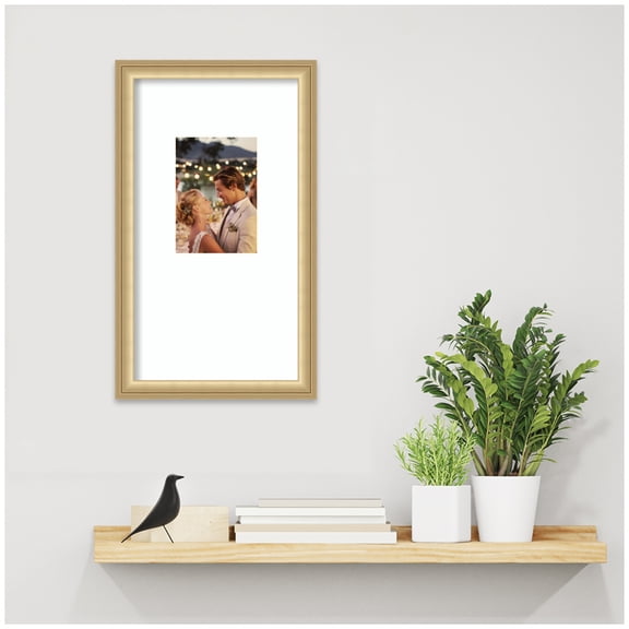 Kate and Laurel Florence Gold Rectangle Picture Frame 10x18 Matted to 5x7 Gold Classic Photo Frame for Gallery Wall Decor
