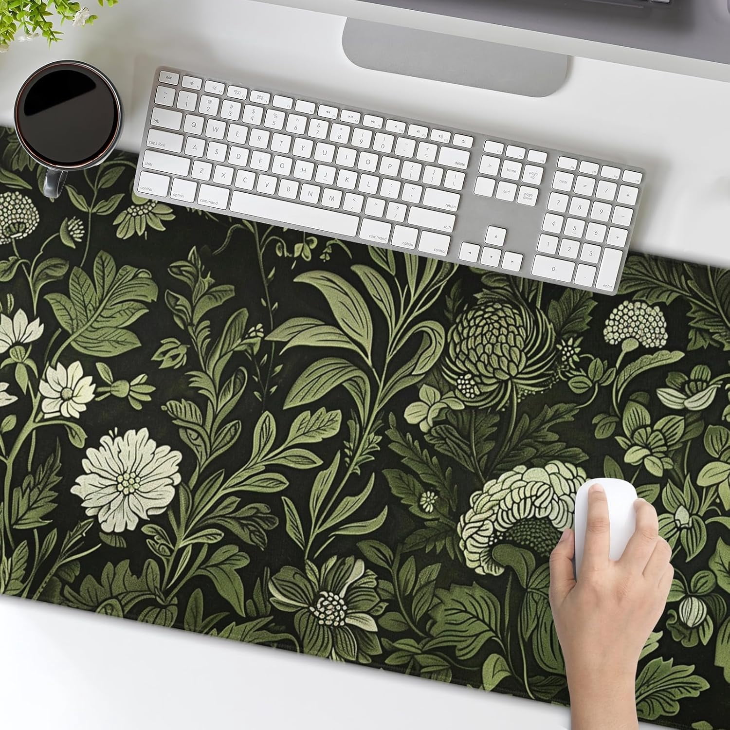 Botanical Green Leaves Gaming Mouse Pad XL Beige Plant Black Aesthetic Extended Big Large Desk Mat Non-Slip Rubber Base Stitched Edge Long Keyboard Mousepad for PC Computer Laptop,31.5×11.8 in