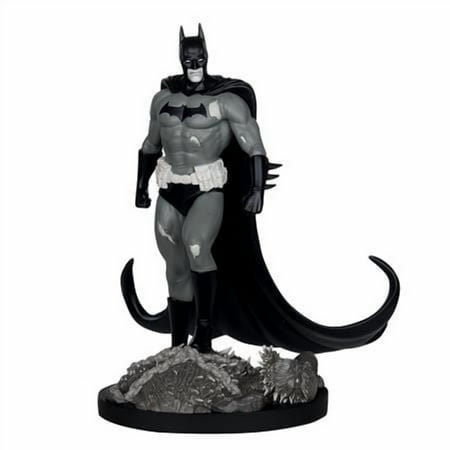 BATMAN BLACK & WHITE BY BJORN BARENDS 1:10 SCALE STATUE McFarlane Toys Comic Book 2025