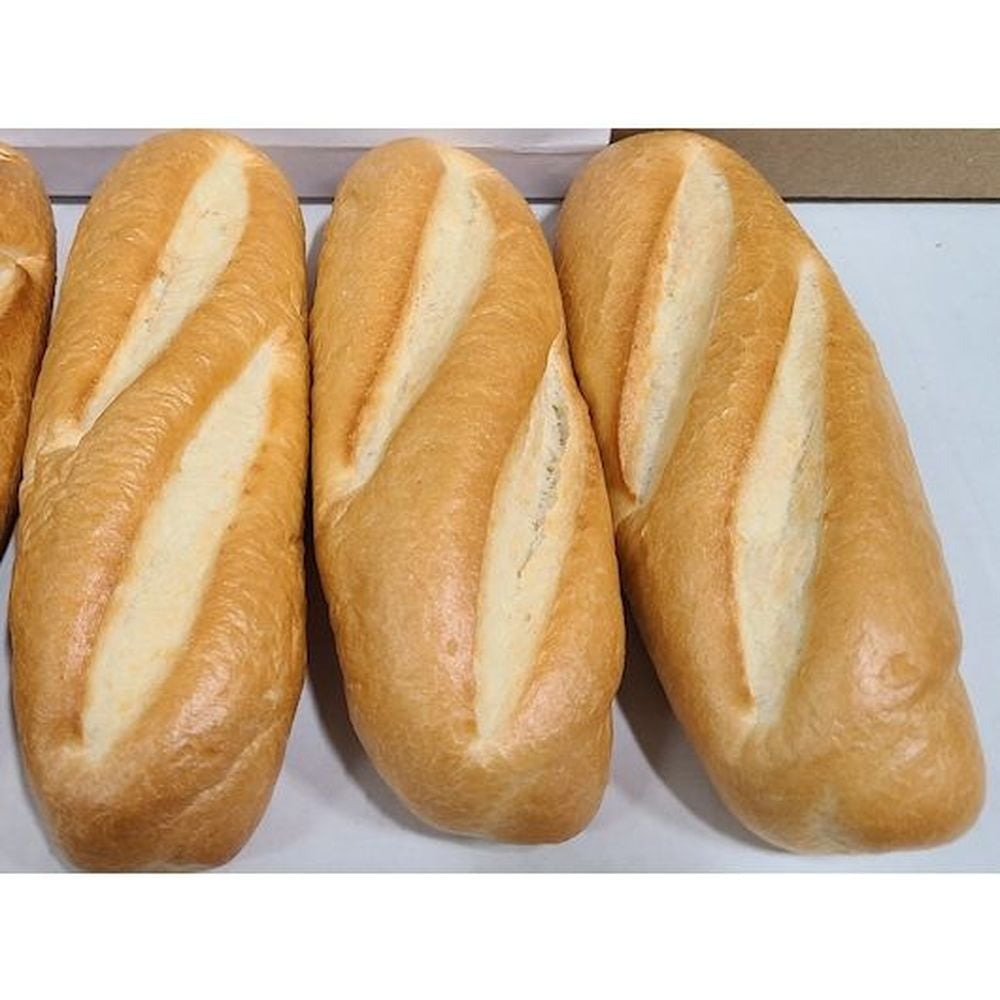 Vie De France Milano 8 inch Sub Roll, 3.5 Ounce -- 66 per case