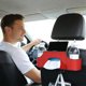 thumbnail image 2 of Organizador multifuncional para el asiento trasero. Organizador duradero con portavasos para SUV, sedanes y camionetas, 2 of 4