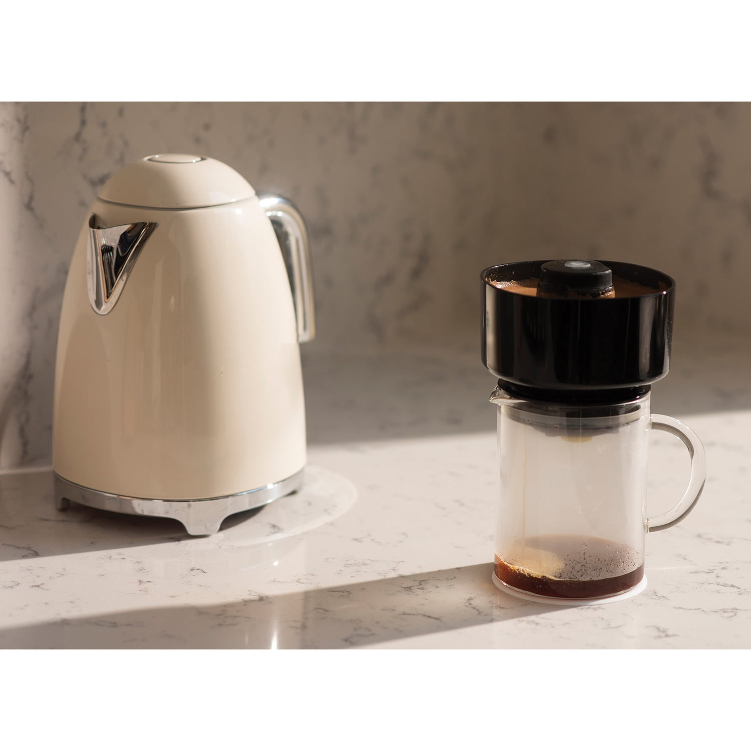 VacOne Coffee Air Brewer - Hot Coffee & Fast Cold Brew Maker VacOne Coffee Air Brewer - Hot Coffee & Fast Cold Brew Maker