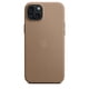 thumbnail image 5 of Funda para teléfono Apple iPhone 15 Plus FineWoven con MagSafe - Taupe, 5 of 5