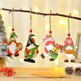 thumbnail image 4 of Injueey Colgante de gnomo de árbol de Navidad, suministros adorables para fiestas interesantes, diseño de escena DIY, decoración colgante de Kits de decoración para fiestas tipo 4 Injueey HA069350-04, 4 of 6