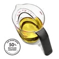 thumbnail image 3 of Vaso medidor OXO Good Grips, 250 ml, superficie angular de 1 taza, 3 of 6