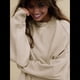 thumbnail image 5 of Sudadera con Capucha de Cuello Redondo y Forro Extragrande para Mujer, Lindas Camisetas de Larga, Ropa Preppy para Adolescentes (2025) Albaricoque XL, 5 of 8