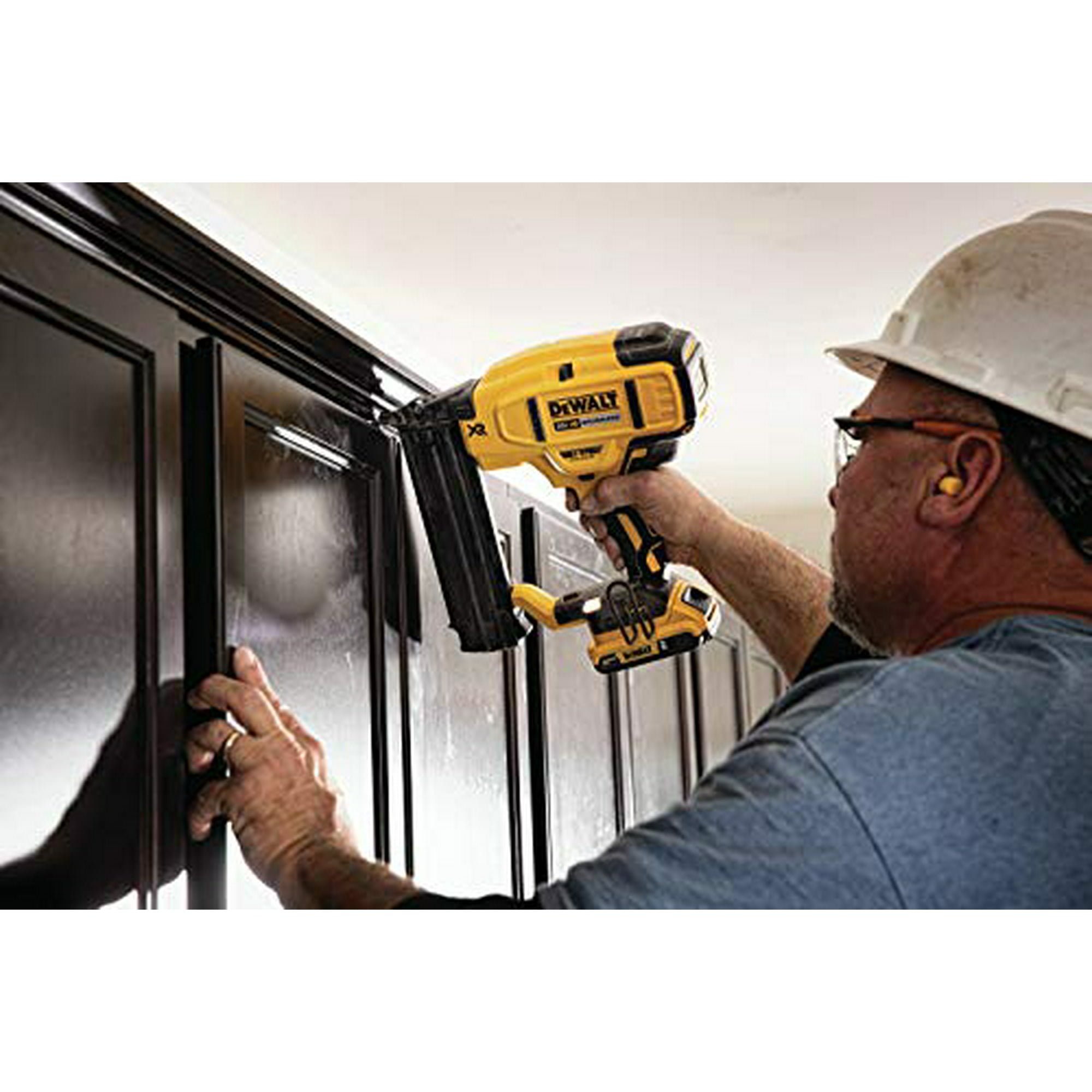 DEWALT 20V MAX Cordless Brad Nailer 18GA Tool Only DCN680B Walmart