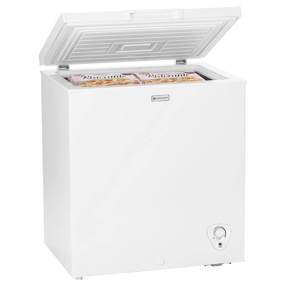 Emerson CF500 5.0 Cubic Foot Chest Freezer, White