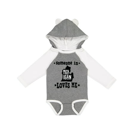 

Inktastic Michigan Travel Gift Someone Loves Me Gift Baby Boy or Baby Girl Long Sleeve Bodysuit