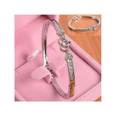 Sheridan Silver Plated - Women Love Heart Alloy Crystal Bangle Silver Plated Bracelet Jewelry Charming Gift For Valentine's Day