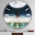 thumbnail image 2 of Designart « Atteindre la Lune » Horloge Murale Moderne Surdimensionnée, 2 of 5