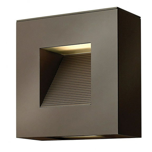 Hinkley Lighting 1647-LED 9" Height ADA Compliant Dark Sky LED Outdoor Wall Sconce from the Luna Collection