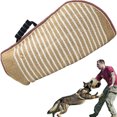 thumbnail image 1 of Vio protección en esta red. Todo tipo de perros en la manga. Ejercicios con bolsa de alimentación fija., 1 of 5