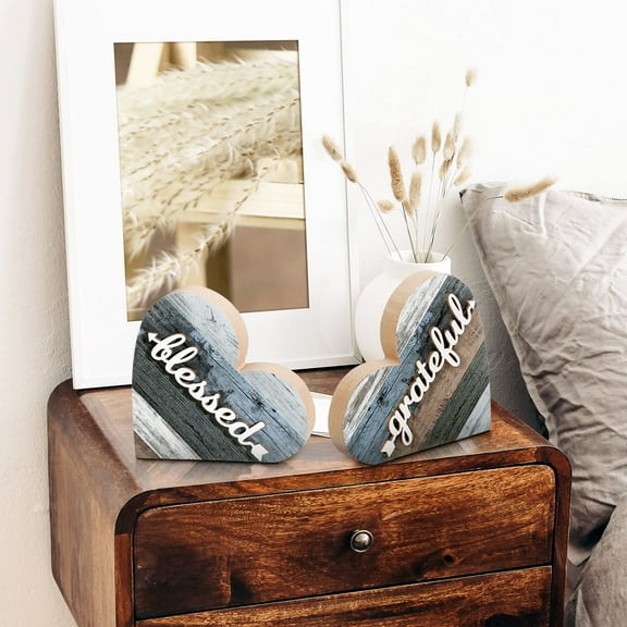 2-Pack Rustic Wooden Heart Decor, Farmhouse Table Centerpieces with Grateful Theme, Freestanding Wood Heart Sign for Living Room, Dining Room Shelf, Housewarming Gifts