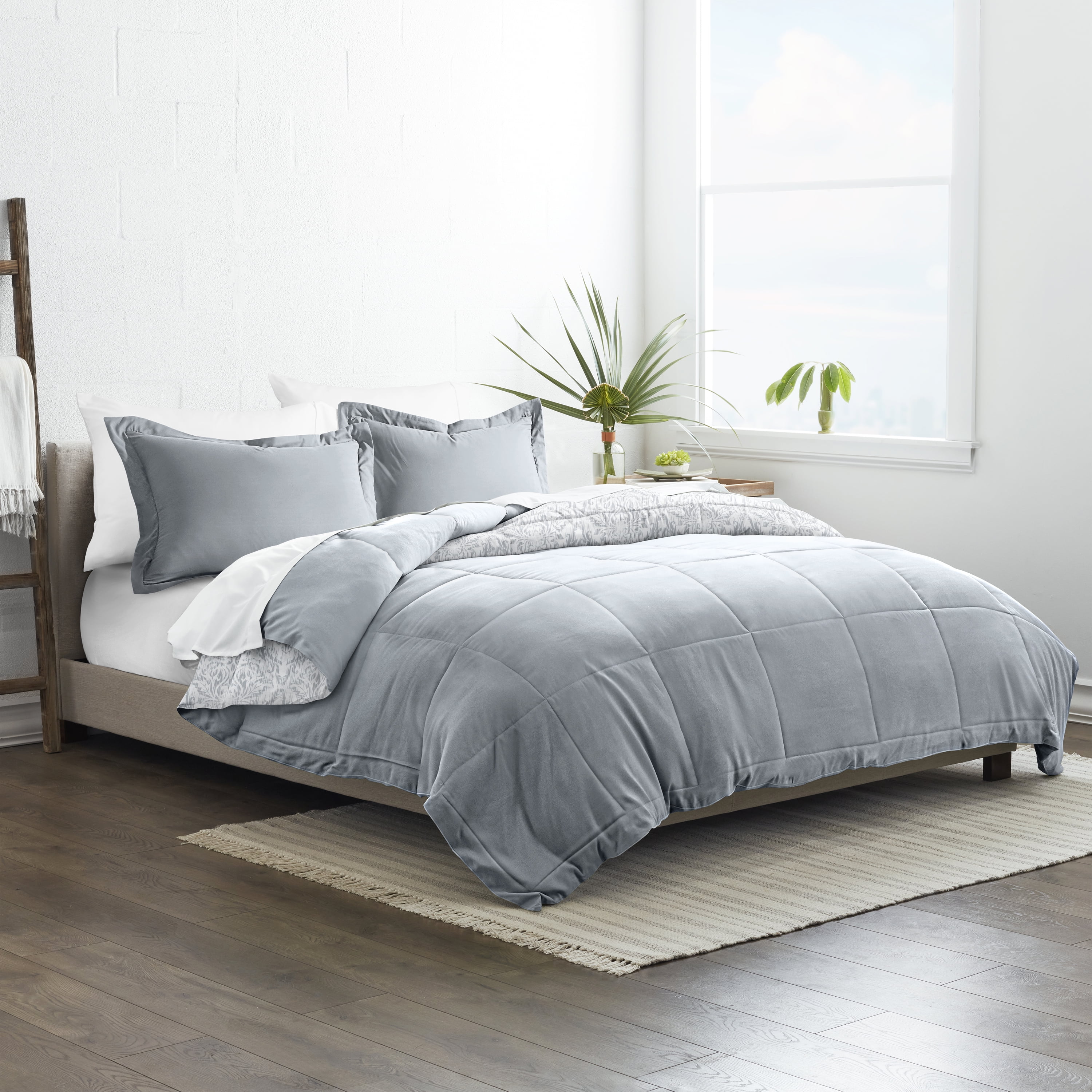 Noble Linens 2-Piece Noble Linens Light Blue English CountrysidePrint Comforter Set, Twin/TwinXL