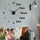 thumbnail image 3 of Reloj de pared moderno con números arábigos, sin marco, decorativo, hecho a mano, ideal para el hogar. Negro, 3 of 8