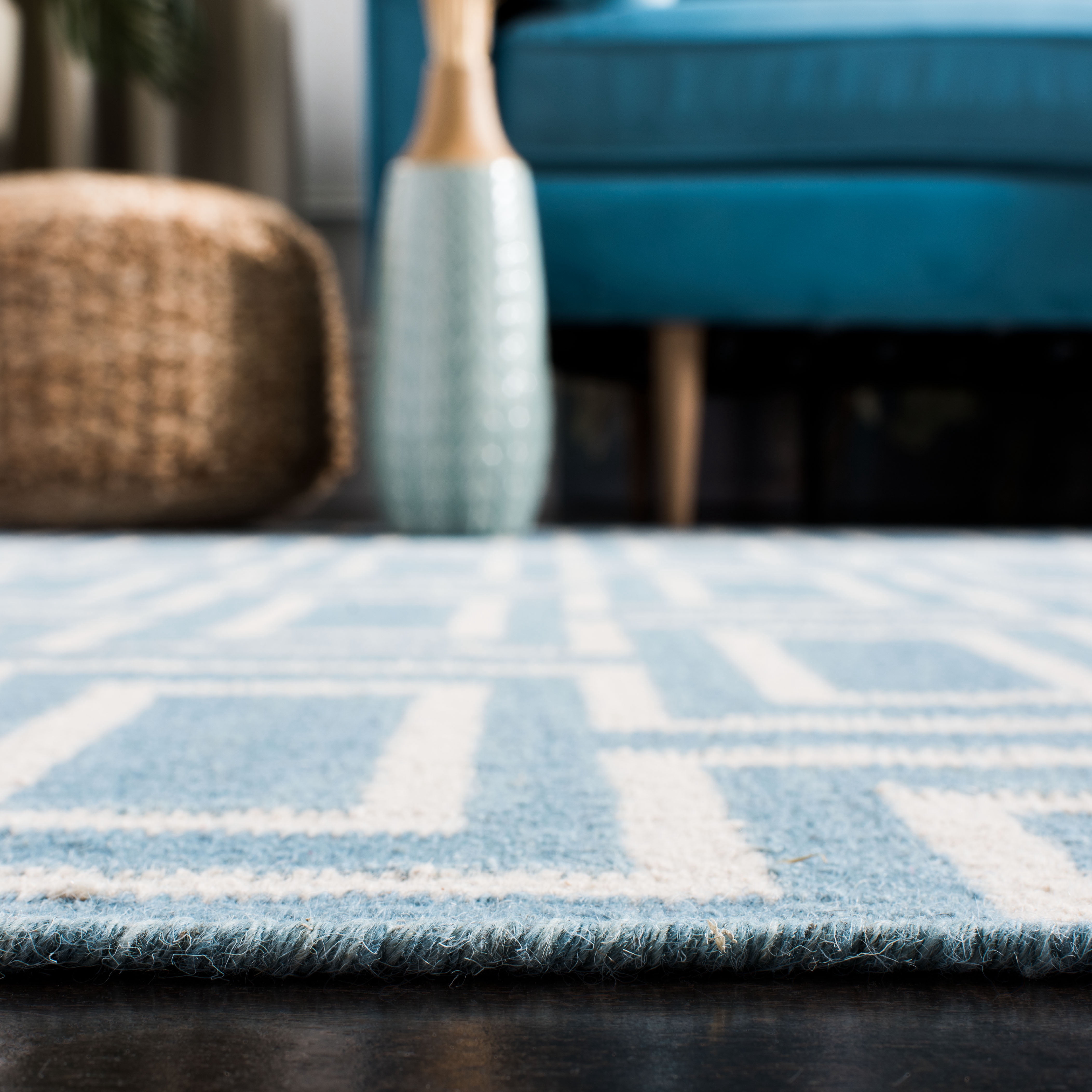 Safavieh Dhurries Abigail Geometric Runner Rug, Light Blue/Ivory, 2'6" x 8'