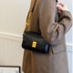 thumbnail image 5 of Bolso de diseño simple para mujer, bolso de hombro retro versátil a la moda para mujer, bolso cruzado, bolso cuadrado pequeño, 5 of 5