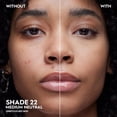 thumbnail image 2 of Sombra impermeable Foundation Urban Decay Face Bond 22, 2 of 8