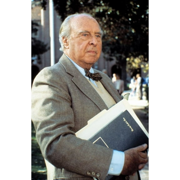 The Paper Chase John Houseman 1978-1986. ���Cbs Television/ Courtesy: Everett Collection. Poster Print