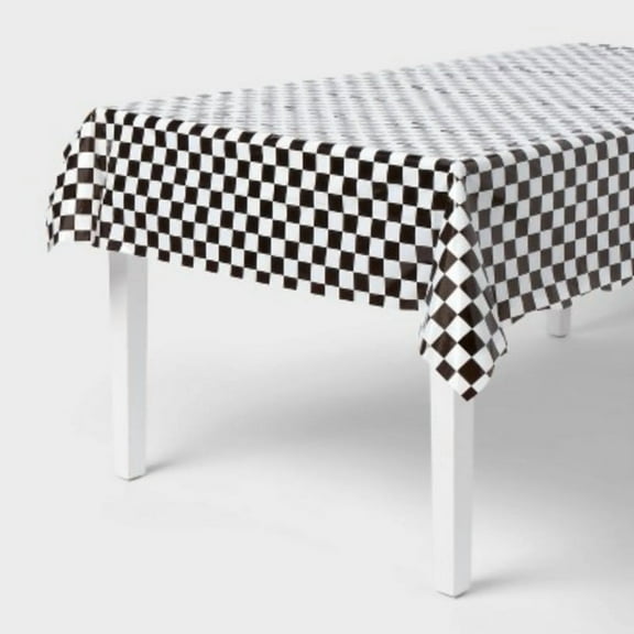 Checkered Print Table Cover