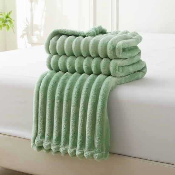 JML Super Soft Throw Blanket Premium Silky Flannel Fleece Ribbed Jacquard Lightweight Bed Blanket All Season Use Green Ribbed, Throw(40"x60")