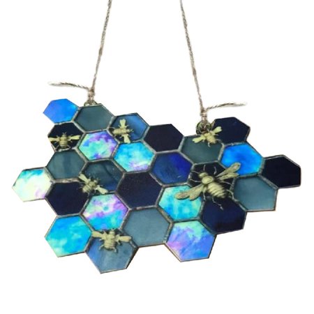 

Creative Metal Wasp Beehive Hanging Pendant Queen & Bee Protect Honey Suncatcher
