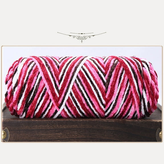 Gnmfd Chenille Crochet Yarn 1 Pack Soft Knitting Yarn for Winter Scarves Hats Blankets DIY Projects, Cozy Thermal Yarn for Families Crafters Adults, Holiday Craft Decorations